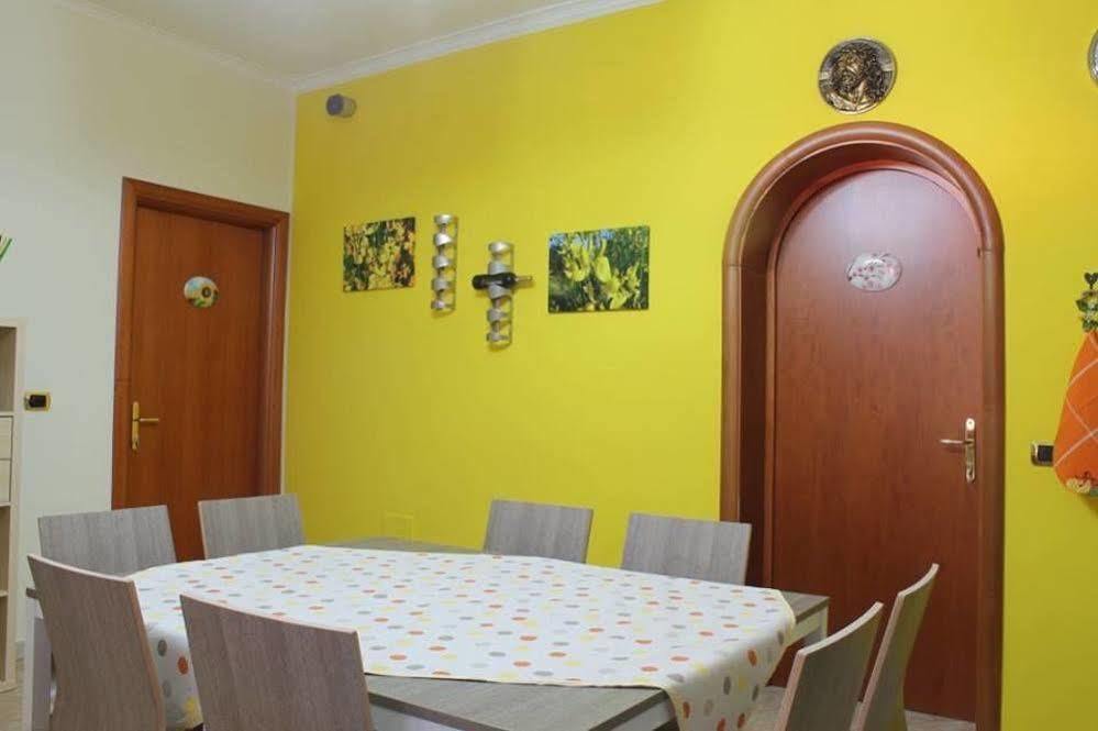 B&B Vesuvio Smiling Ерколано Екстер'єр фото